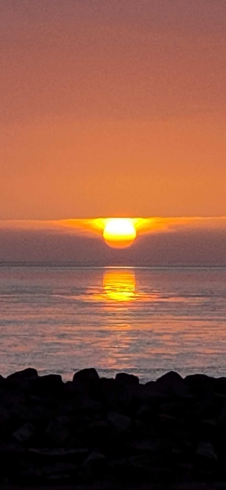 Sonnenuntergang am Wasser